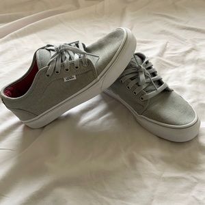 Vans Denim Chukka Low size 6.5